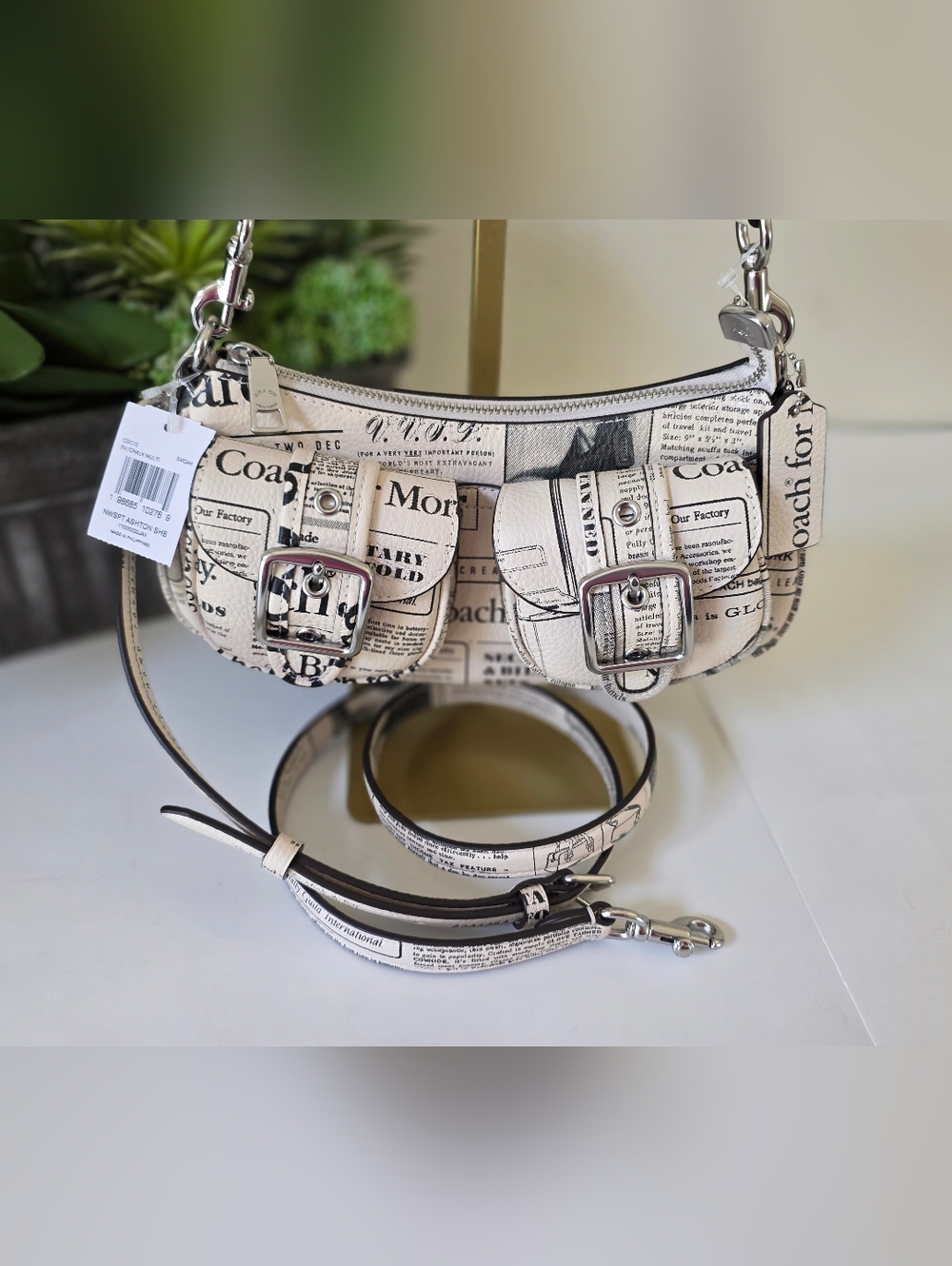 Coach Ashton Shoulder Bag Newsprint NWT Crossbody White Black Leather - Picture 3 of 13
